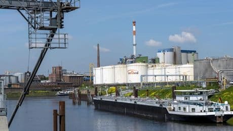 Trump-Vertrauter greift nach Deutschlands Öl-Speichern