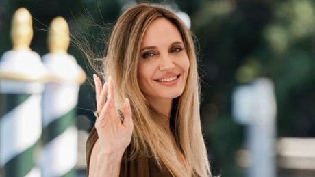 Bei den Filmfestspielen von Cannes: Angelina Jolie ehrt Nachwuchstalente