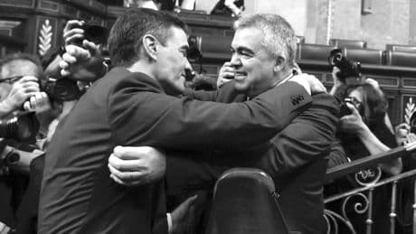 Sánchez debe dimitir, haya congreso extraordinario o no