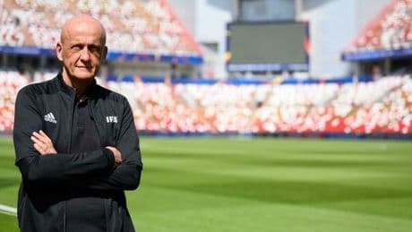 "La vita dentro e fuori dal campo", Pierluigi Collina si racconta al pubblico del Maxxi