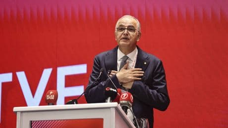 TVF Başkanı Üstündağ Haber Global'e konuştu: "Kürsüde yer almayı hak ettik ve haklı bir galibiyet elde ettik"