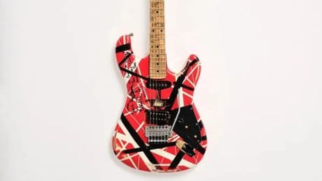 La guitarra 'Kramer' de Eddie Van Halen saldrá a subasta y aspira a recaudar hasta 3 millones de dólares