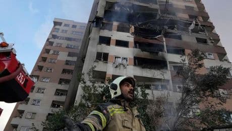Israël lance une attaque fulgurante et massive contre l’Iran