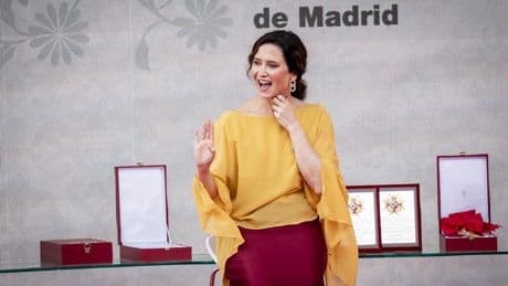 Ayuso y sus héroes del Dos de Mayo contra el sanchismo