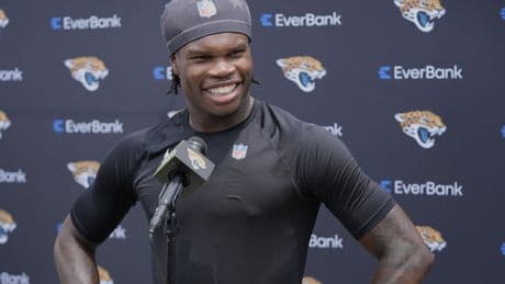 Jacksonville Jaguars rookie Travis Hunter earns rave reviews from unsuspecting seatmate on flight