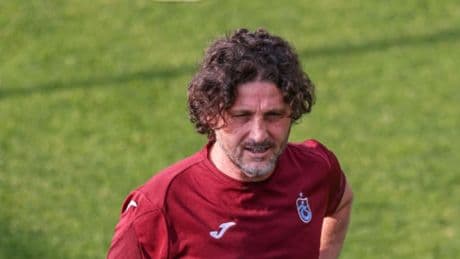 Fatih Tekke: Transferlerin biraz daha hızlı gelmesini istiyorum
