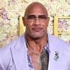 Ist das etwa "The Rock"?: Dwayne Johnson erträgt Lippenstift und Rouge