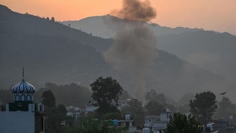 Conflit entre l’Inde et le Pakistan : 11 morts dans des frappes, le Cachemire s’embrase