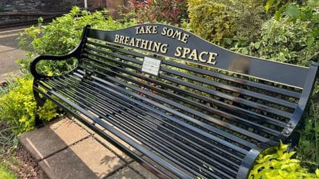 Breathing Space bench to be unveiled at Uddingston station