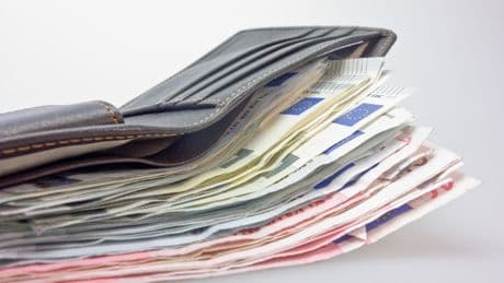 Cómo elegir banco en función de tu perfil: cuenta ajena, autónomo, pensionista, joven o en pareja