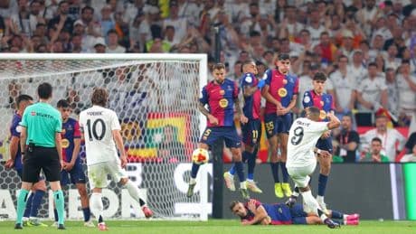 FC Barcelona Vs. Real Madrid Line Ups: A League-Deciding El Clasico