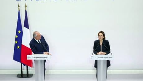 "Dérive des arrêts maladies", achats publics trop chers... Le gouvernement veut réduire les dépenses de 6% d'ici 2029 "sans tronçonneuse"