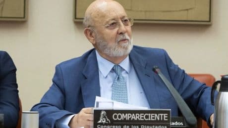 Tezanos equipara el "belicismo" de los votantes del PP y Vox con el del fascismo del del siglo XX