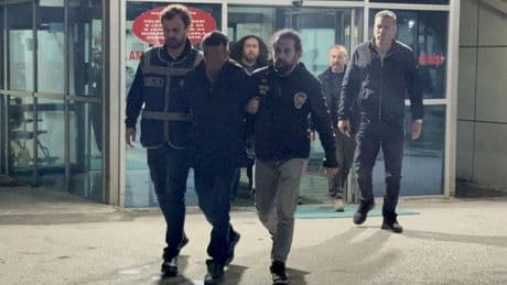 Sivas’ta İki kardeşi evlerinde bıçaklayarak öldüren zanlı Ankara'da yakalandı