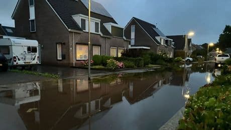 Wateroverlast in Flevoland na hevige regenbuien