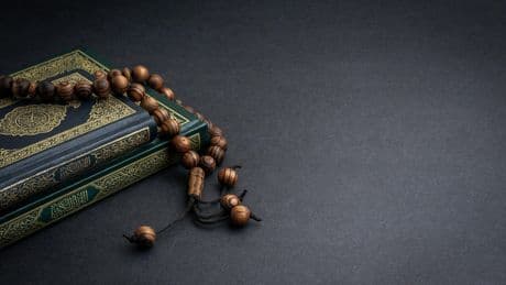 Un Coran volé et brûlé dans une mosquée près de Lyon, une enquête ouverte