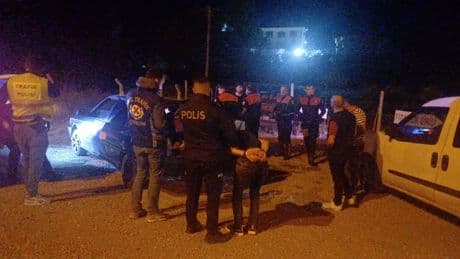 Polisin 'dur' ihtarına uymayan sürücüye dev ceza!