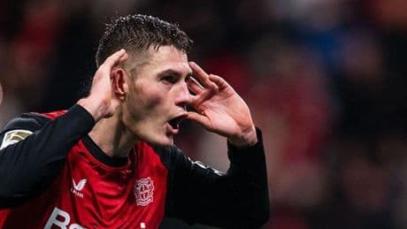 Bayer Leverkusen, Patrik Schick'in sözleşmesini uzattı