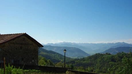 La ruta de senderismo en uno de los pueblos más bonitos de España que termina en un mirador
