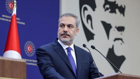 Bakan Fidan'dan diplomasi trafiği