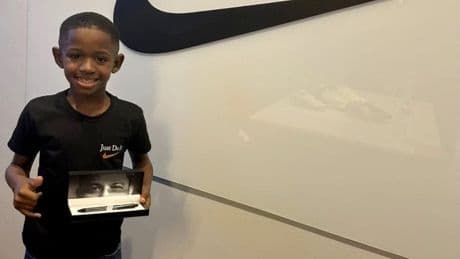 Talent für die große Bühne - Brasilianisches Wunderkind (8) erhält Nike-Vertrag