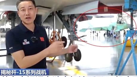 La Cina mostra i nuovi caccia: cosa sappiamo dei J-15 e J-35