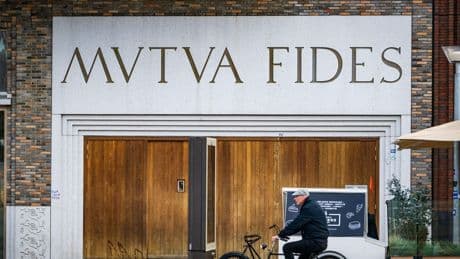 Eerstejaars Vindicat-leden ’in gezicht gebrandmerkt’ tijdens dispuutsweekend in Friesland