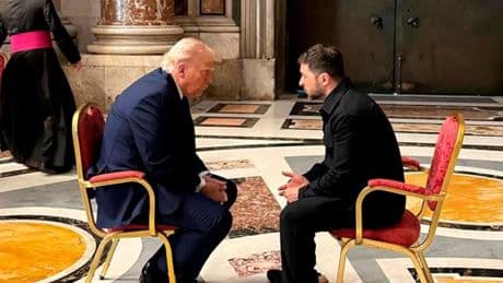 Trump und Selenskyj treffen sich im Petersdom