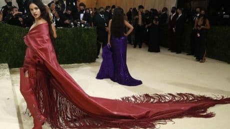 Rosalía, una maja goyesca muy bien vestida