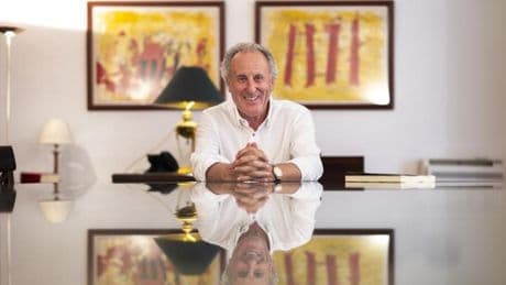 Joan Mas, abogado y cantautor: “A mi edad se puede compaginar la vida profesional con lo lúdico”