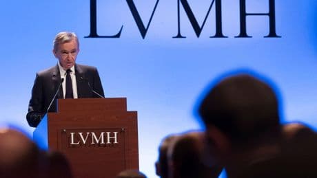 Una marca de lujo del gigante LVMH, bajo supervisión judicial por supuestos abusos laborales en su red de proveedores