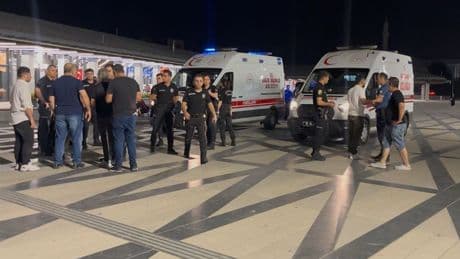 Yer Bursa... 14 yaşındaki kız çocuğu dehşet saçtı