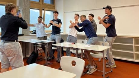 Wie auf TikTok erfolgreiche Schüler die Bildungsbürokratie nervös machen