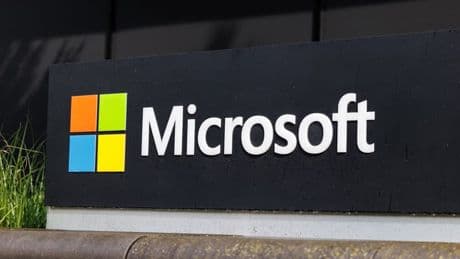 "Des actes de vandalisme": des employés de Microsoft arrêtés après avoir manifesté contre un partenariat avec l'armée israélienne