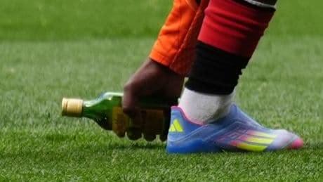 Rangers issue hardline statement after glass bottle thrown during Celtic clash