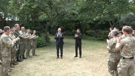 Royaume-Uni et Ukraine : un accord inédit pour la production de drones militaires