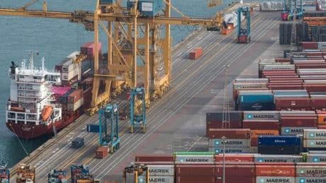 El déficit comercial se dispara un 86,3% en el primer trimestre con las exportaciones en niveles récord
