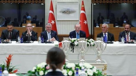 Cumhurbaşkanı Erdoğan, Süper Lig'e yükselen 3 kulübün heyetlerini kabul etti!