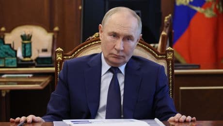 Trump amenaza a Putin con aranceles del 100% si no hay acuerdo sobre Ucrania en 50 días