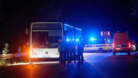 Prozess: Messerattacke im Bus: Lebenslange Strafe gefordert