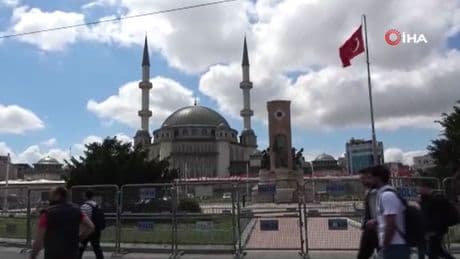 Gezi Parkı olaylarının yıldönümü nedeniyle Taksim'de güvenlik önlemleri alındı