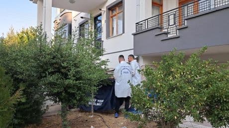 2 yaşındaki Miraç bebek, 5'inci kattan düşüp hayatını kaybetti