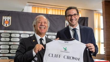La nueva propiedad del Mérida busca emular éxitos del Brentford, sin concretar objetivos