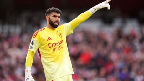 David Raya eyeing third successive Golden Glove award after joining elite club