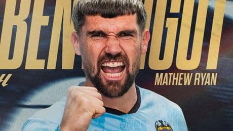 "Estoy muy ilusionado por volver a una liga muy 'top'"