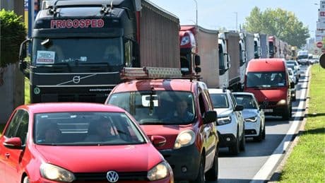 Grève des routiers en Bosnie: l’approvisionnement du pays menacé sur fond de revendications sur les règles de séjour dans l'UE