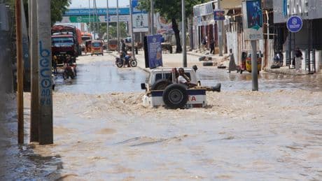 At least seven people die as heavy rains leave waist-high floodwaters in Somalia's capital