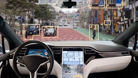 Tesla’dan bir ilk: Sürücüsüz araç sahibine teslim edildi