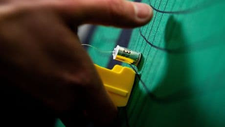 Bundesweit ausgerollte Taser | Neue Polizeiwaffen sind keine Lösung