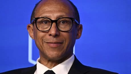 Foot : «Satisfaction, une nécessaire refonte du football professionnel en France...» les sénateurs Laurent Lafon et Michel Savin se réjouissent du nouveau plan de Philippe Diallo